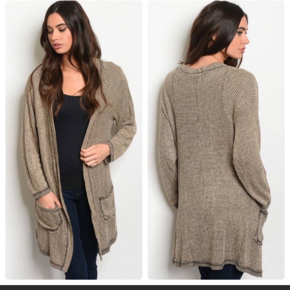 Free 832 Lightweight Cardigan